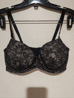 Victorias Secret Very Sexy Balconnet Bra Size 36C New